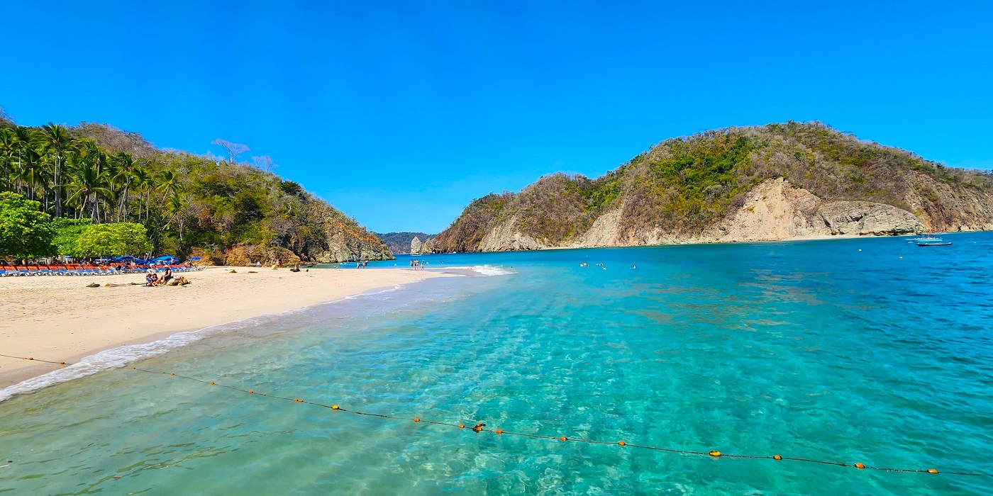 Isla Tortuga Catamarán + Playa 4